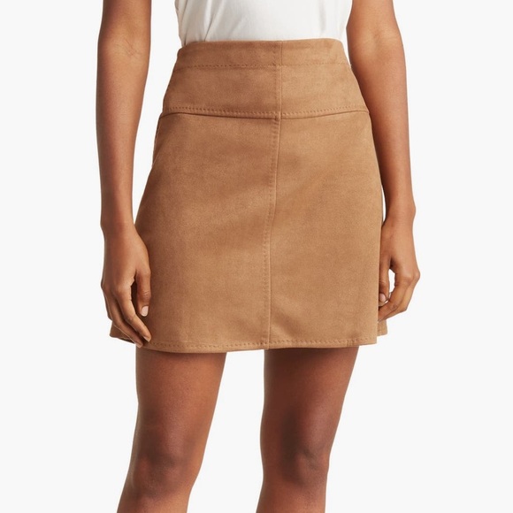 Max Studio Tan Mini Skirt - Picture 4 of 4